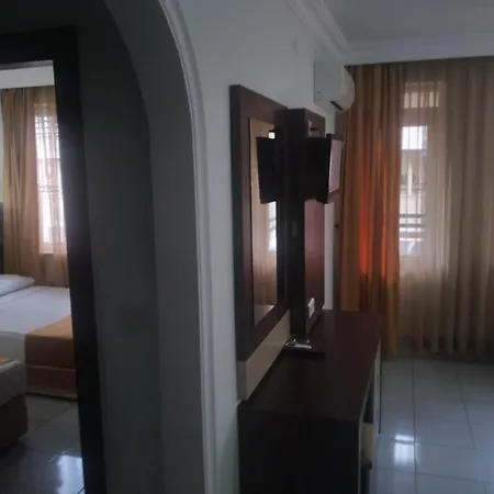 Kleopatra Ada Hotell Alanya