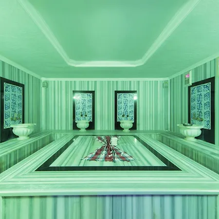 Otel Kleopatra Ada 4*