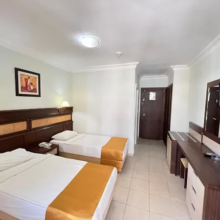 فندق Kleopatra Ada 4*