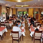 Kleopatra Ada 4* Alanya